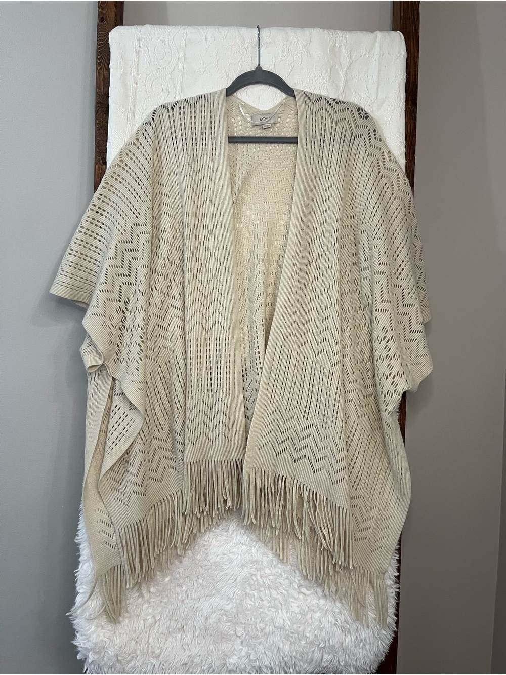 LOFT Cream Crochet Knit Boho Fringe Poncho / Ruana Wrap - O/S